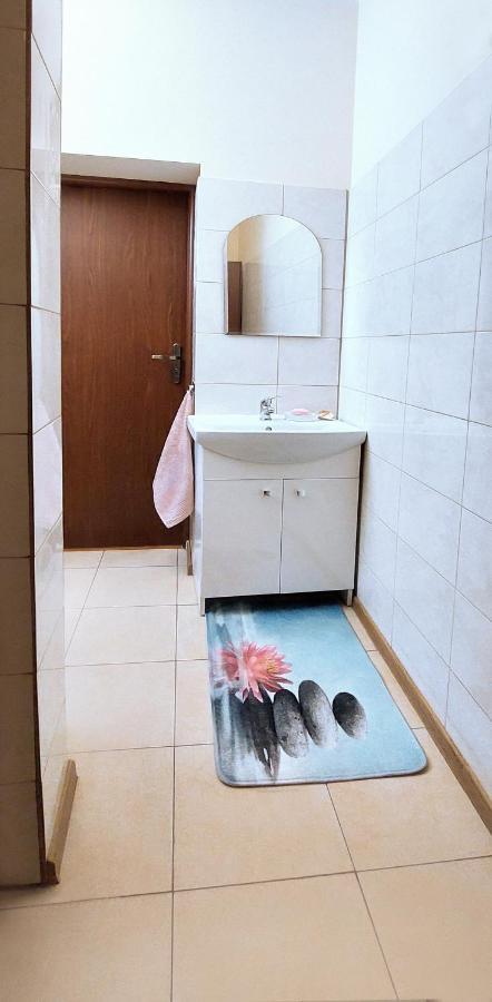Apartamenty Gorki Male Tuszyn Kültér fotó
