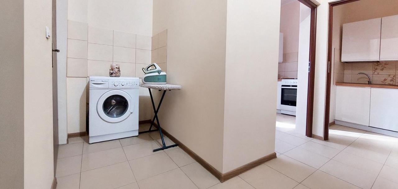 Apartamenty Gorki Male Tuszyn Kültér fotó