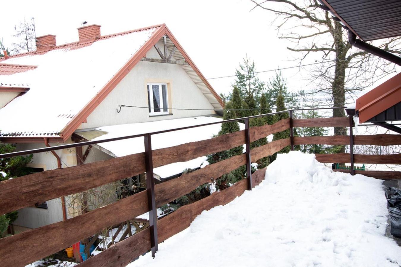 Apartamenty Gorki Male Tuszyn Kültér fotó