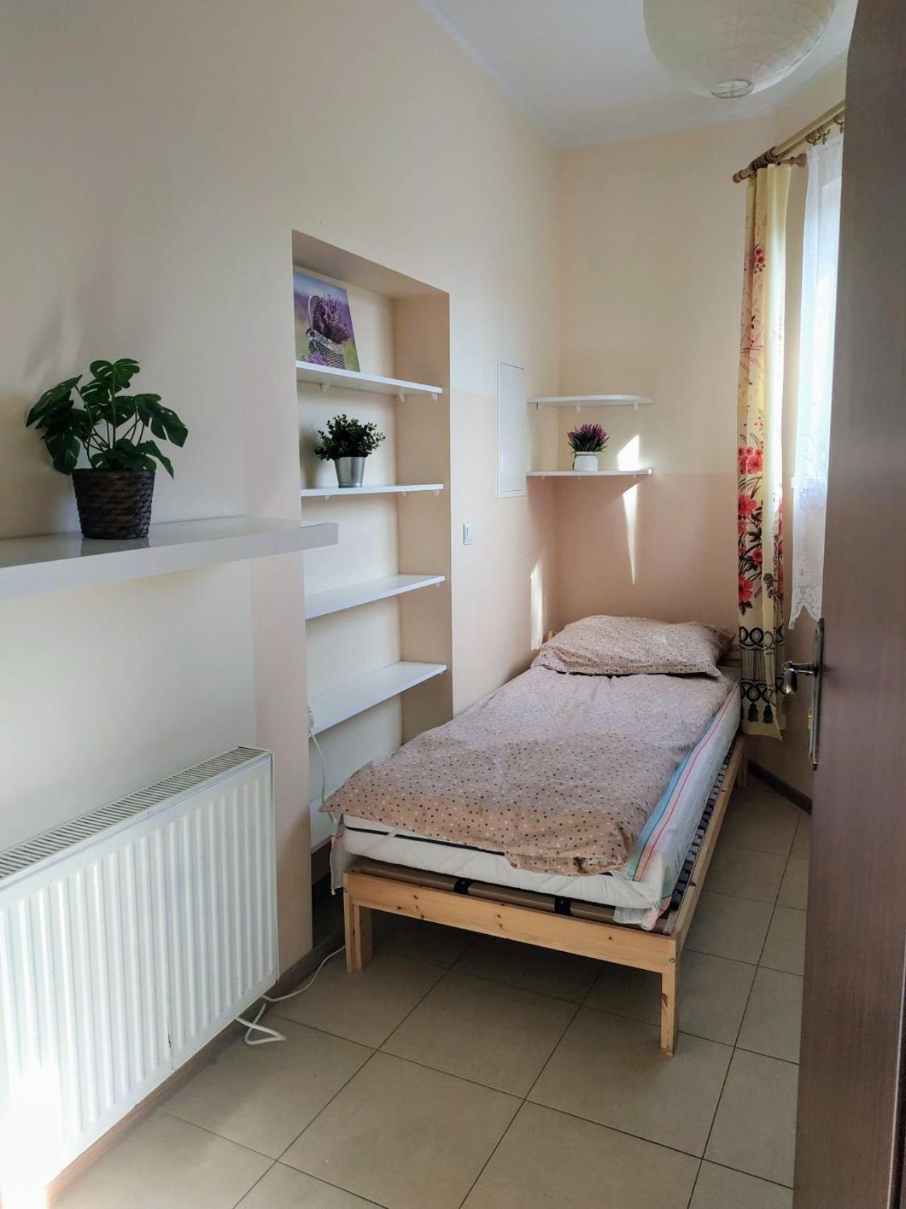 Apartamenty Gorki Male Tuszyn Kültér fotó