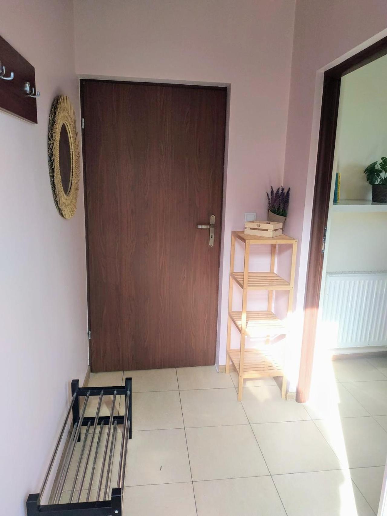 Apartamenty Gorki Male Tuszyn Kültér fotó