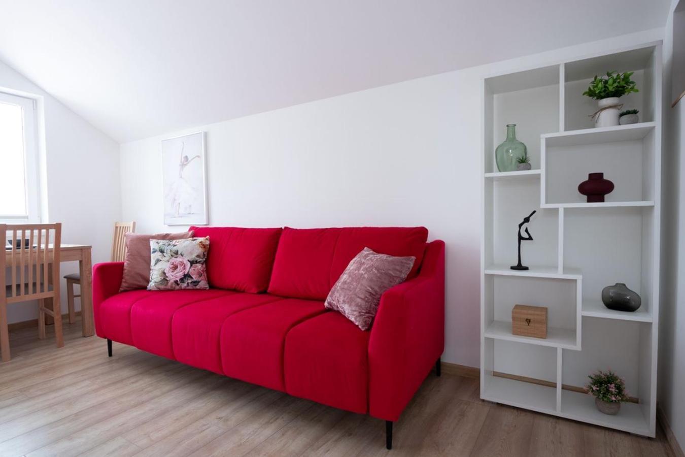 Apartamenty Gorki Male Tuszyn Kültér fotó